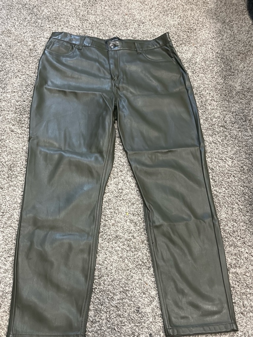 Vero Moda Olive Green Faux Leather Waistband Detail